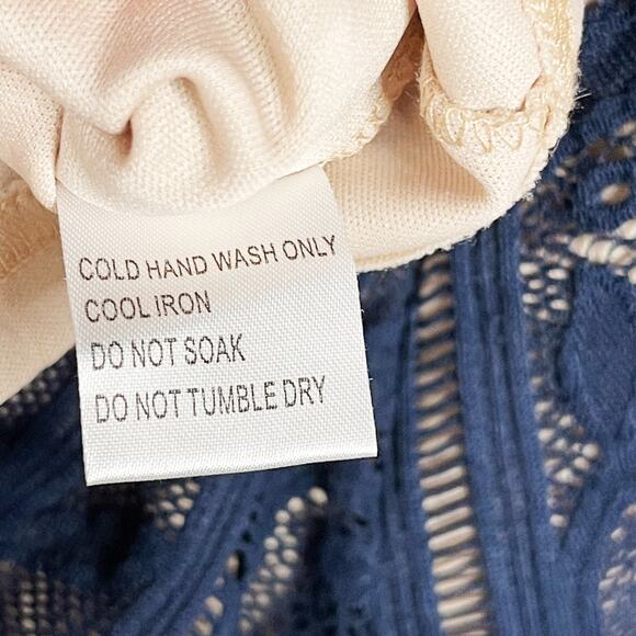 Blossom Cross Open Back Lace Romper Size 6 Navy Blue Playsuit Sleeveless V Neck - Picture 10 of 10